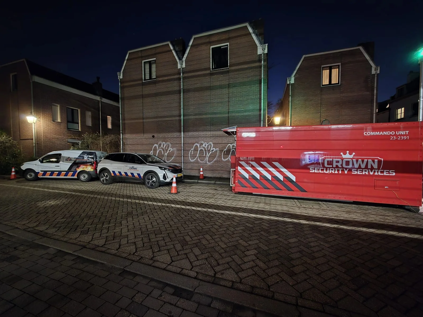 Crown-commandounit en dienstvoertuigen op locatie